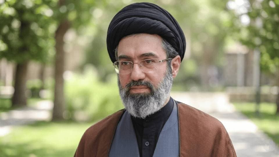 معاشرتی ہم آہنگی کو نقصان پہنچانے والی ہر چیز کا ارتکاب کرنا "ممنوع" ہے، امام سید مجتبیٰ خامنہ ای